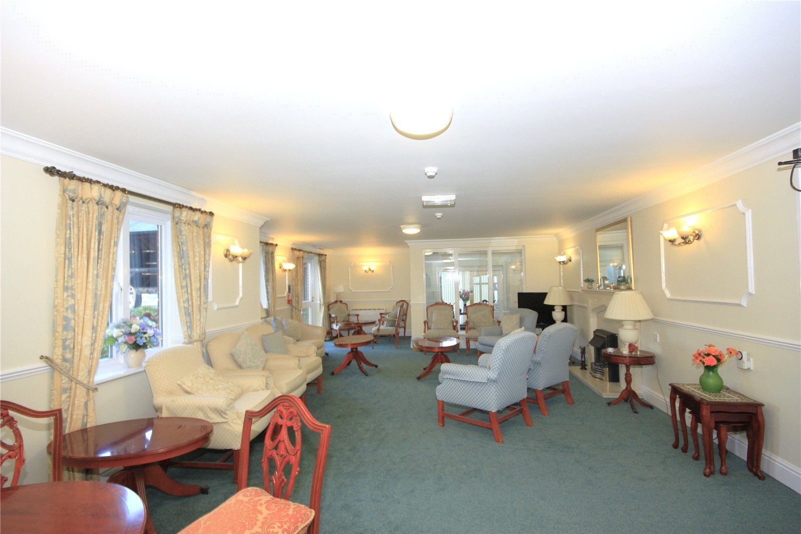 Springwell, Havant, Hampshire, PO9 Image 5