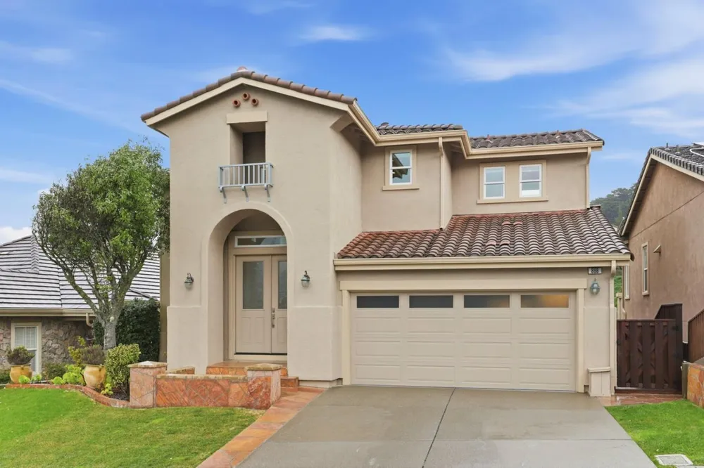 868 Skyridge Dr, Pacifica, CA 94044
