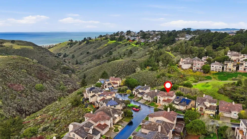 868 Skyridge Dr, Pacifica, CA 94044