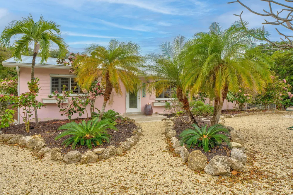 30374 Oleander Blvd, Big Pine, FL 33043