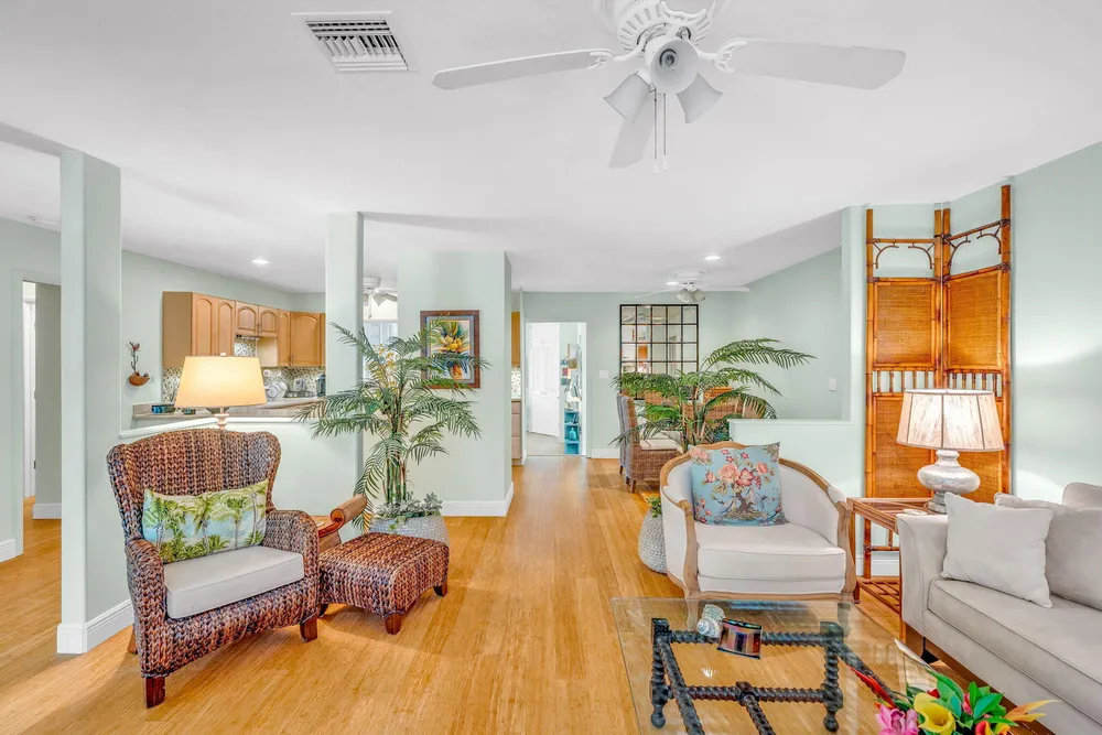 30374 Oleander Blvd, Big Pine, FL 33043