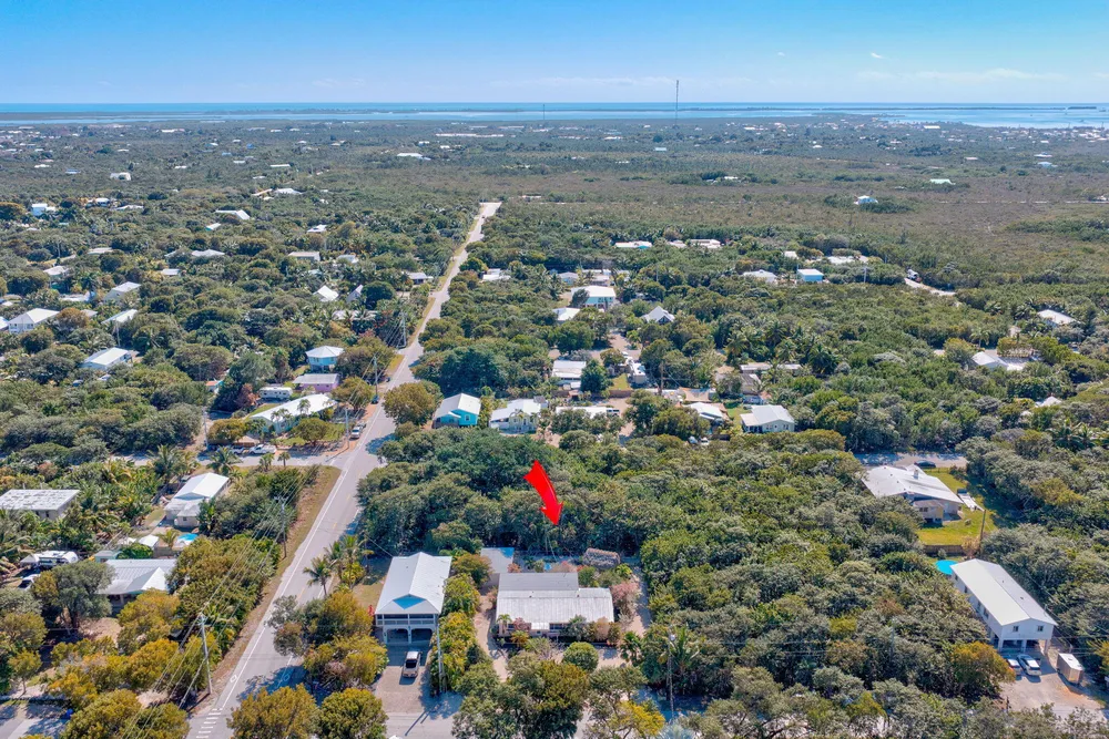 30374 Oleander Blvd, Big Pine, FL 33043
