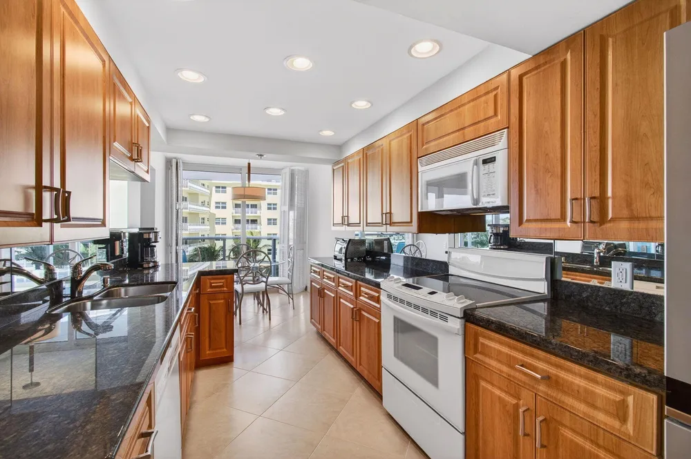 350 S Ocean Blvd, Boca Raton, FL 33432