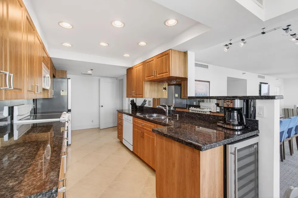 350 S Ocean Blvd, Boca Raton, FL 33432