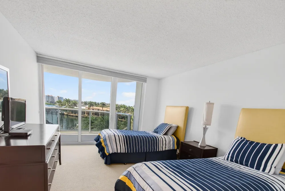 350 S Ocean Blvd, Boca Raton, FL 33432