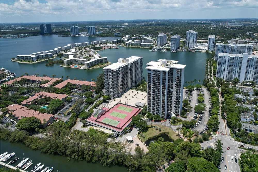 18151 NE 31st Ct, Aventura, FL 33160