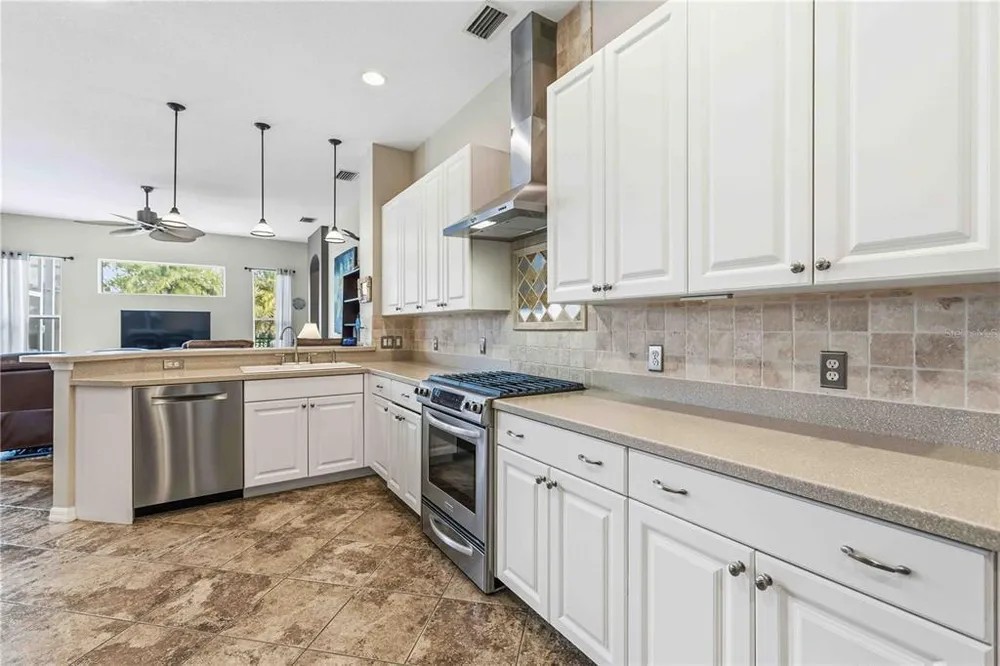 7714 Ashley Circle, Bradenton, FL 34201