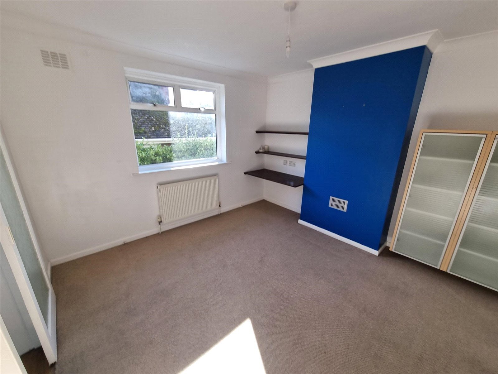 Weir Gardens, Rayleigh, Essex, SS6 Image 12