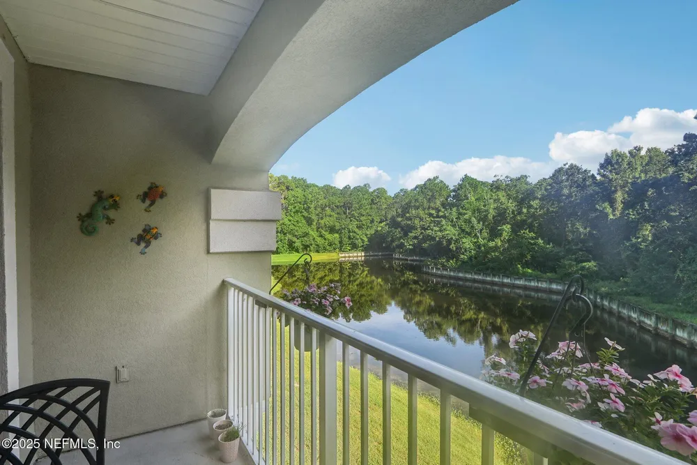 4241 Migration Dr, Jacksonville, FL 32257