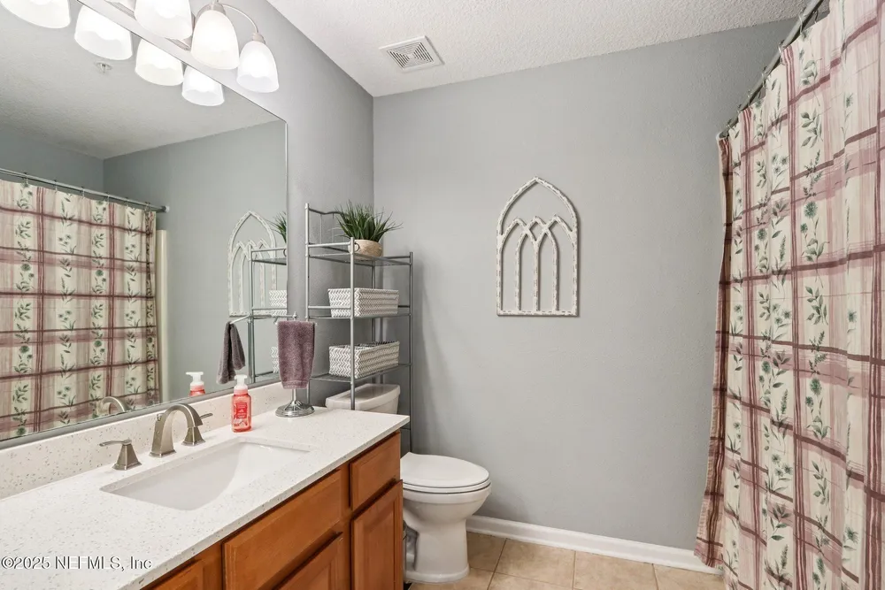 4241 Migration Dr, Jacksonville, FL 32257