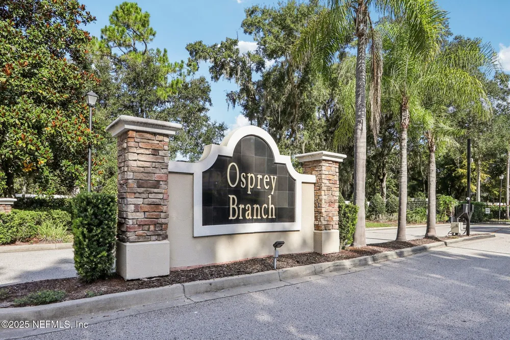 4241 Migration Dr, Jacksonville, FL 32257