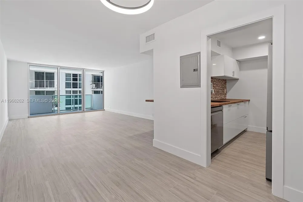 1200 West Ave, Miami Beach, FL 33139