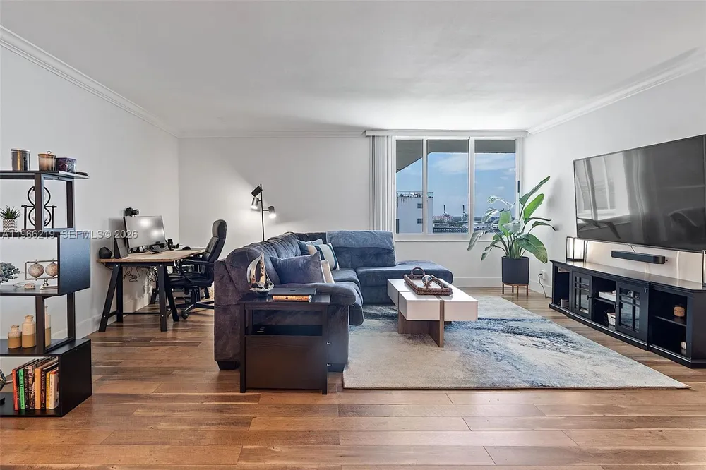 1200 West Ave, Miami Beach, FL 33139