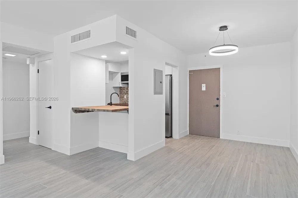 1200 West Ave, Miami Beach, FL 33139