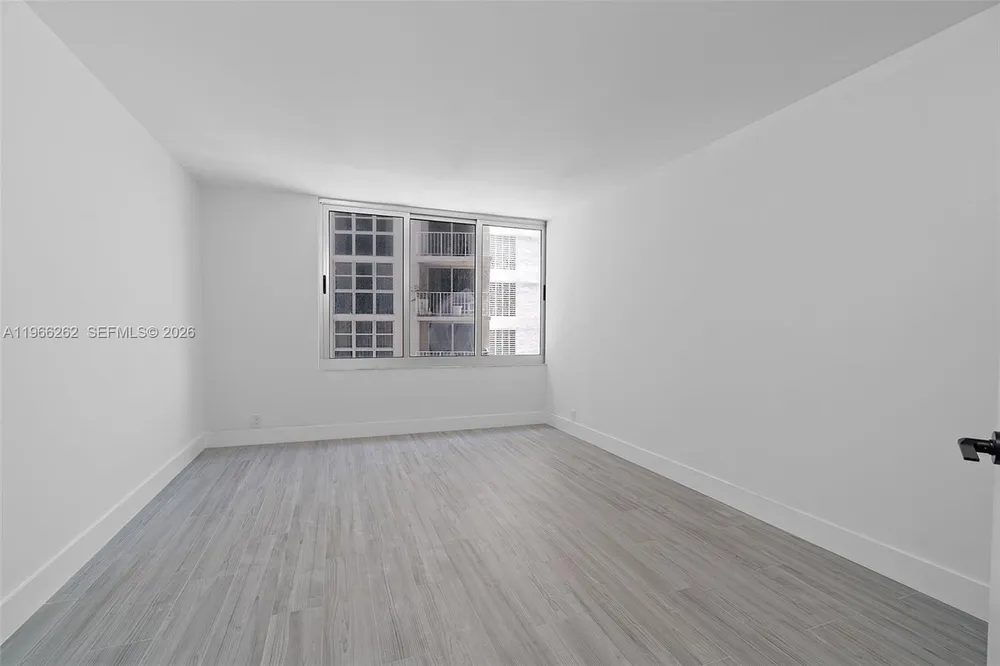1200 West Ave, Miami Beach, FL 33139
