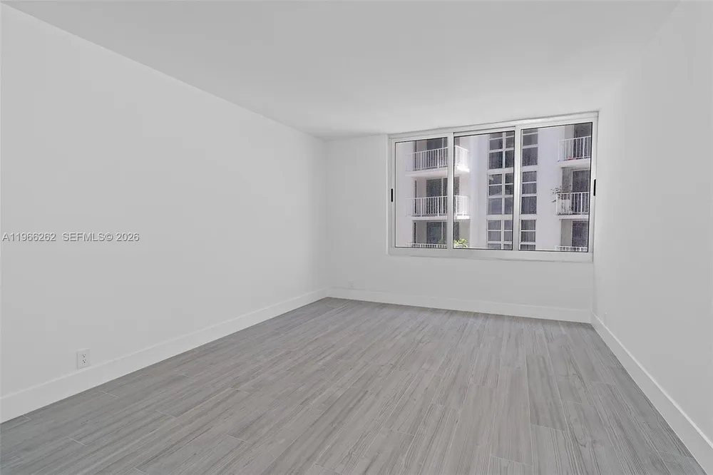 1200 West Ave, Miami Beach, FL 33139