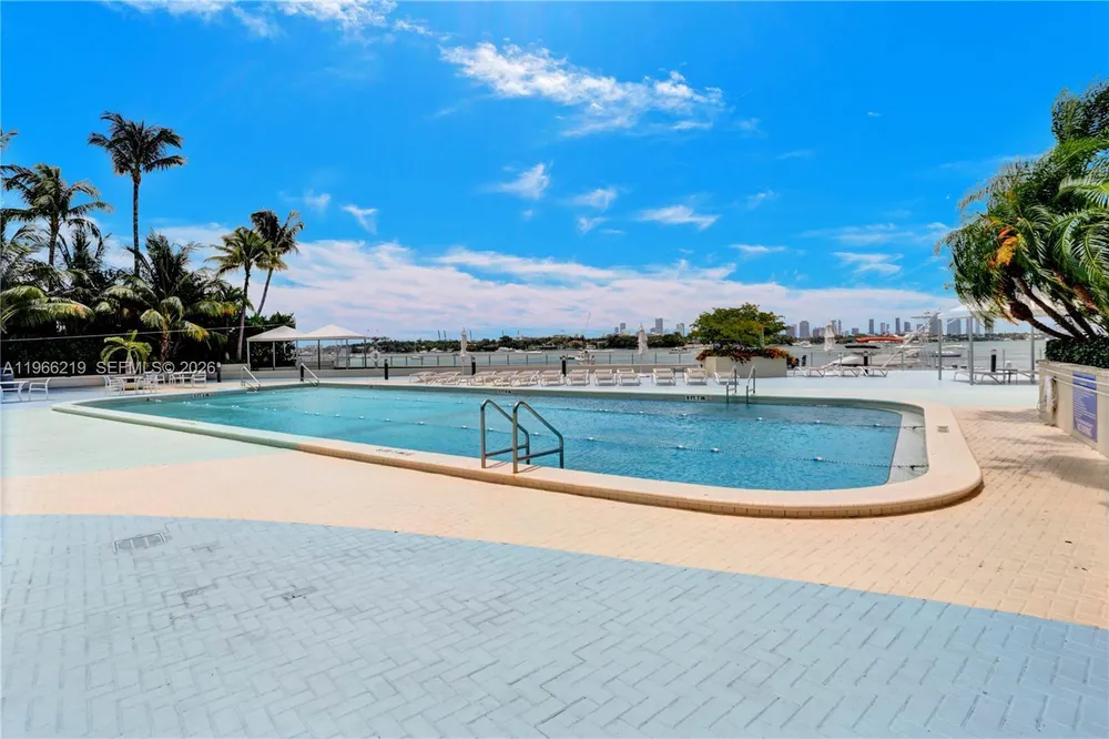 1200 West Ave, Miami Beach, FL 33139