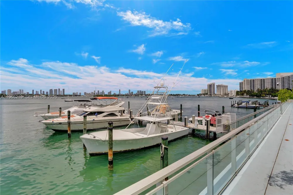 1200 West Ave, Miami Beach, FL 33139