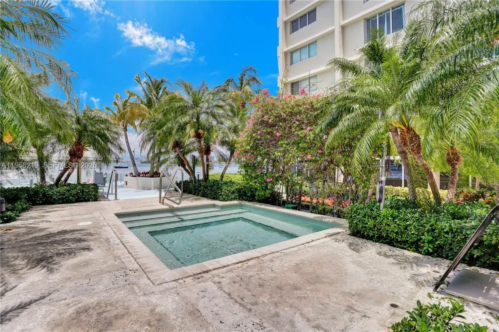 1200 West Ave, Miami Beach, FL 33139