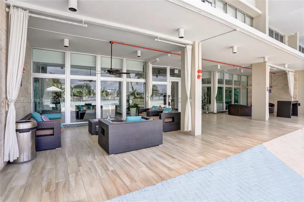 1200 West Ave, Miami Beach, FL 33139