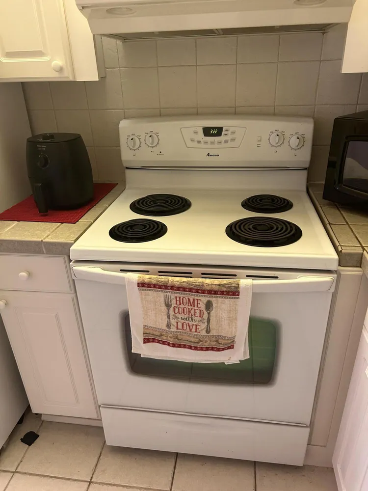 3017 Farnham N, Deerfield Beach, FL 33442