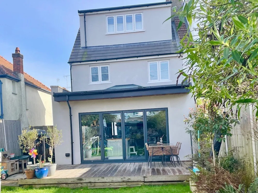 Edinburgh Avenue, Leigh-on-Sea, Essex, SS9