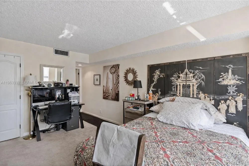 18151 NE 31st Ct, Aventura, FL 33160