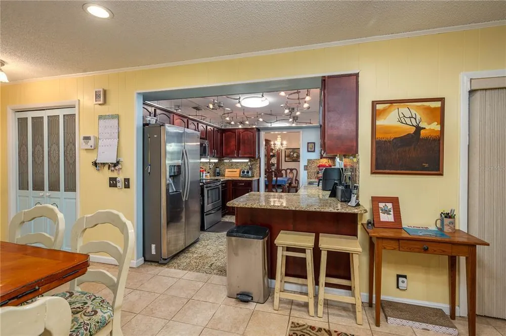305 Hernando Rd, Winter Haven, FL 33884