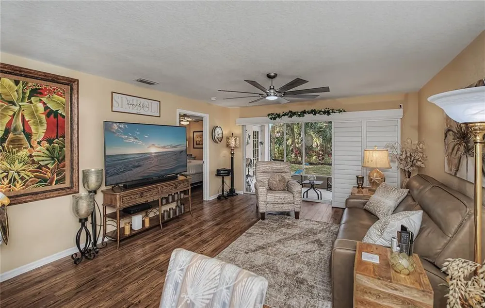 19300 Water Oak Dr, Port Charlotte, FL 33948