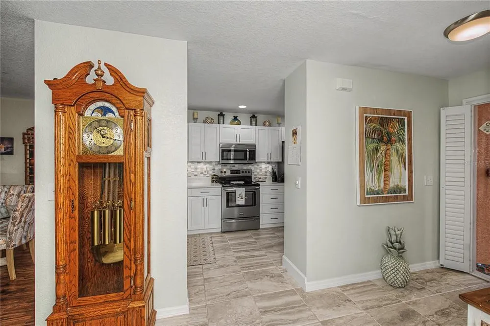 19300 Water Oak Dr, Port Charlotte, FL 33948