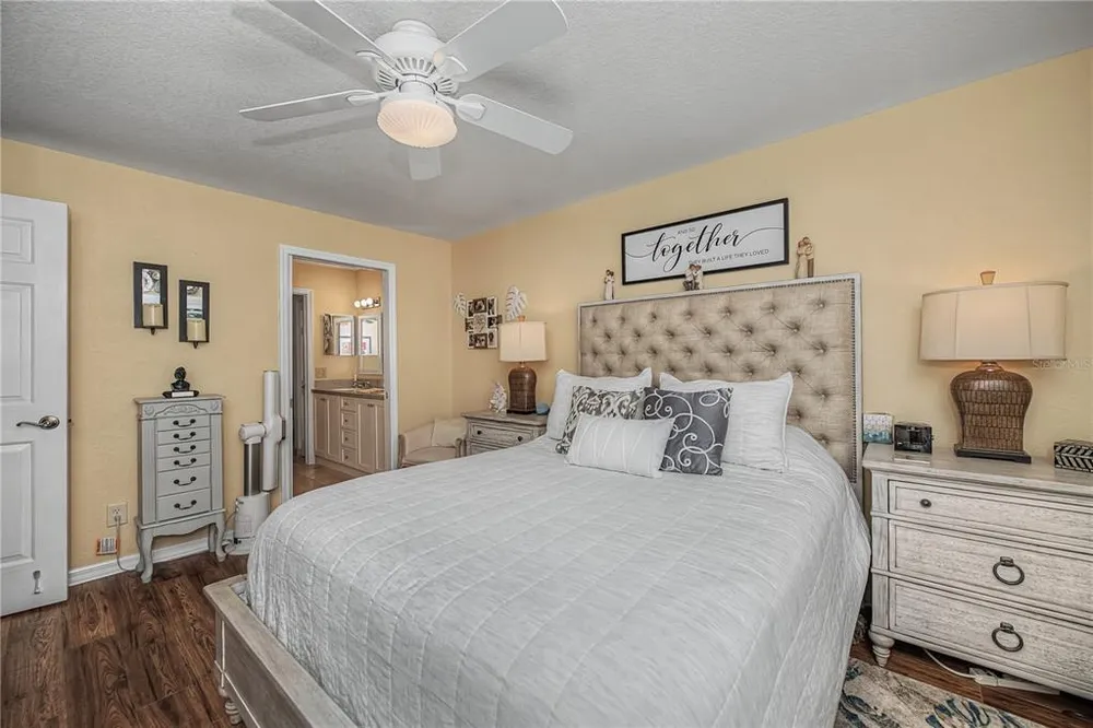 19300 Water Oak Dr, Port Charlotte, FL 33948