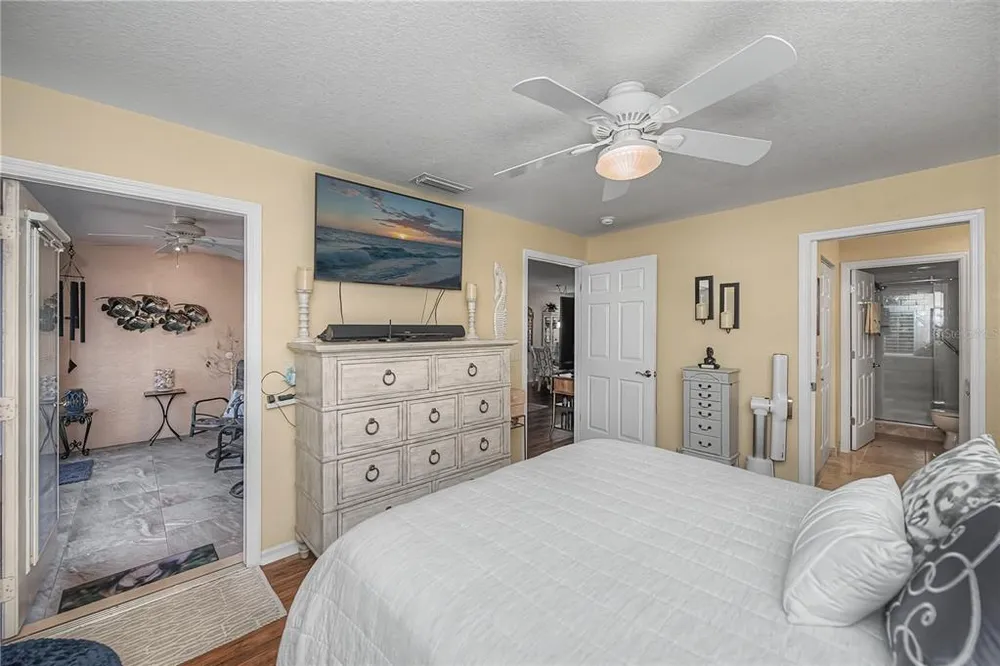 19300 Water Oak Dr, Port Charlotte, FL 33948