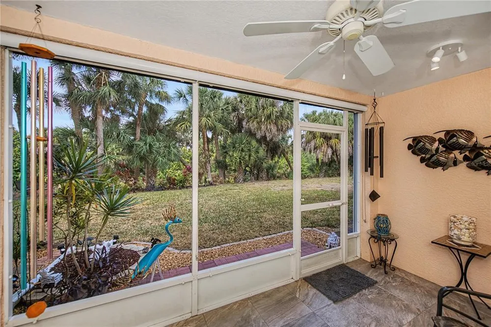 19300 Water Oak Dr, Port Charlotte, FL 33948