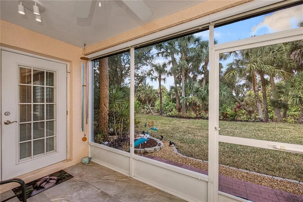 19300 Water Oak Dr, Port Charlotte, FL 33948