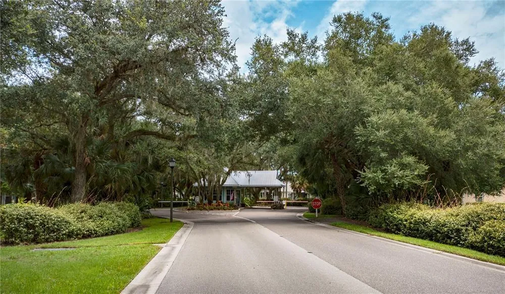 19300 Water Oak Dr, Port Charlotte, FL 33948