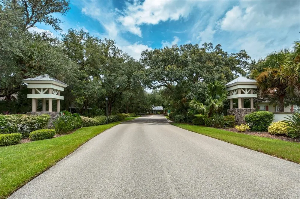 19300 Water Oak Dr, Port Charlotte, FL 33948