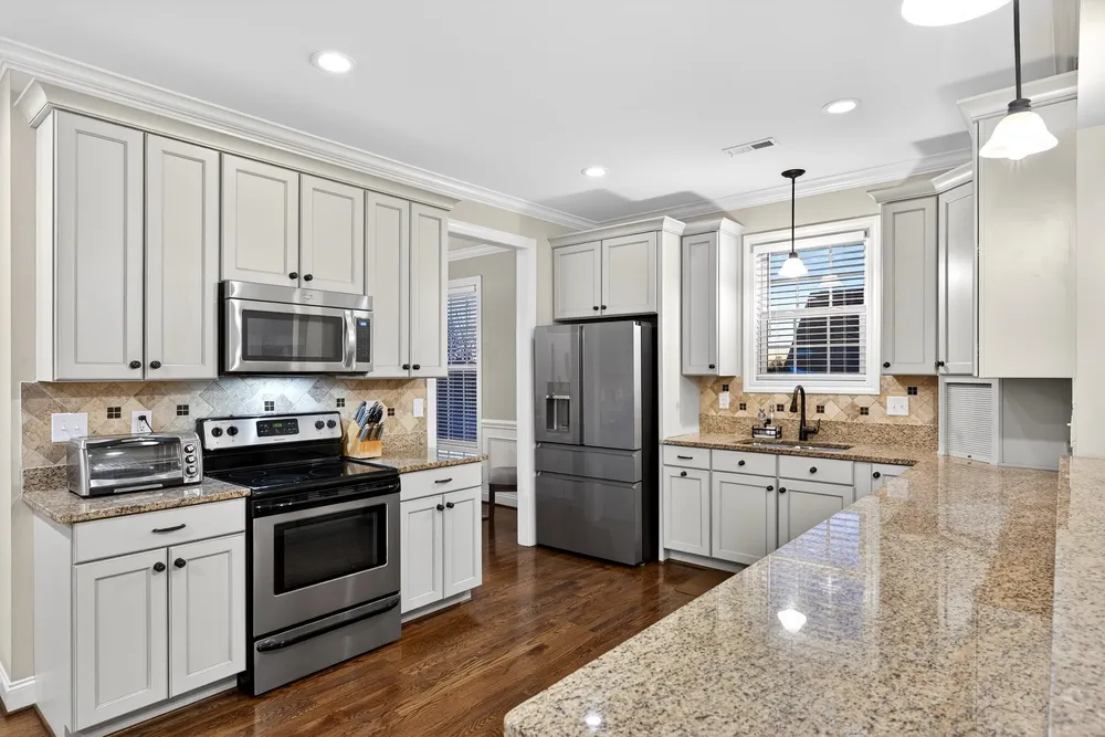 6 Setting Sun Ln, Travelers Rest, SC 29690