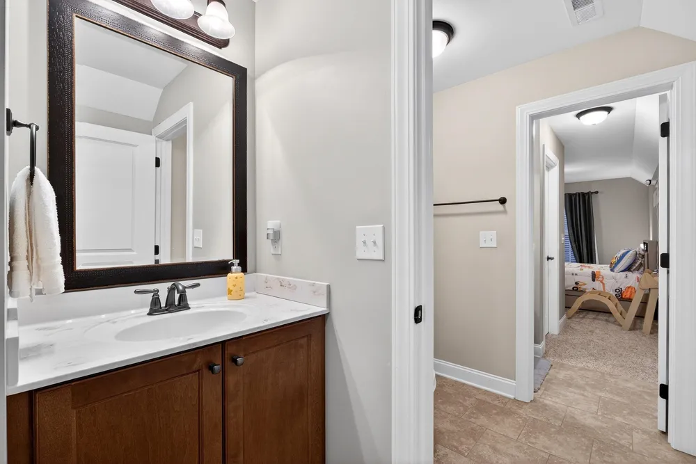 6 Setting Sun Ln, Travelers Rest, SC 29690