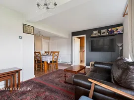 Blackbush Close, Sutton thumb 3