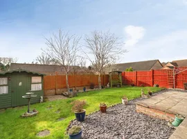 Valley Way, Fakenham thumb 3
