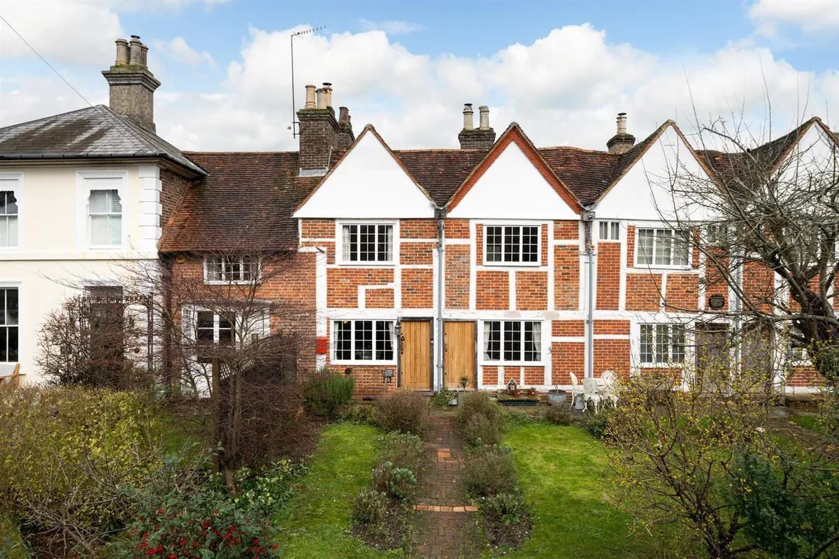 Piccotts End, Hemel Hempstead, Hertfordshire, HP1 3AU