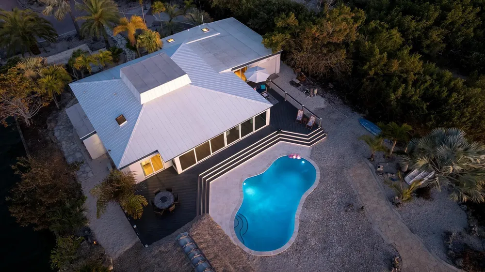 29581 Richard Rd, Big Pine, FL 33043