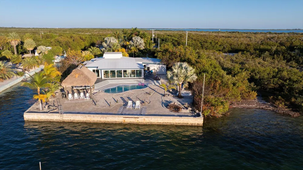 29581 Richard Rd, Big Pine, FL 33043