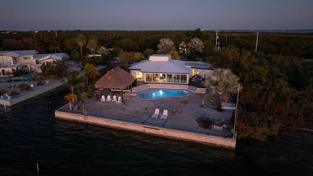 29581 Richard Rd, Big Pine, FL 33043