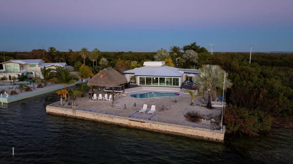 29581 Richard Rd, Big Pine, FL 33043