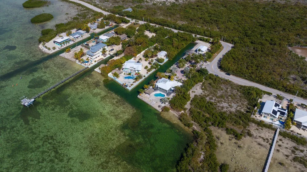 29581 Richard Rd, Big Pine, FL 33043