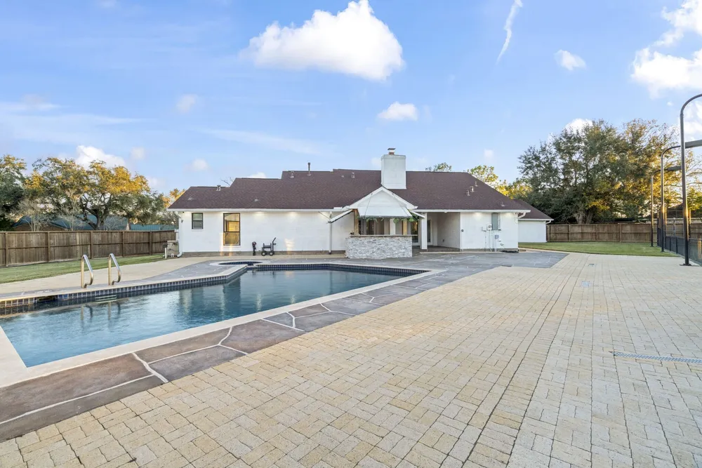 3106 Carmel Valley Dr, Missouri City, TX 77459