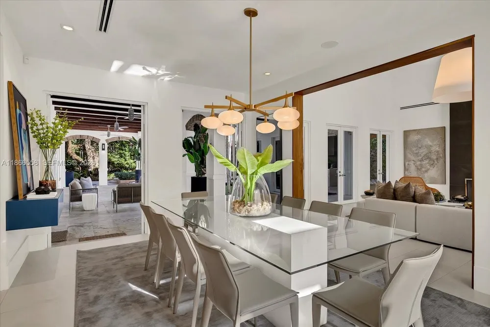 2820 Brickell Ave, Miami, FL 33129