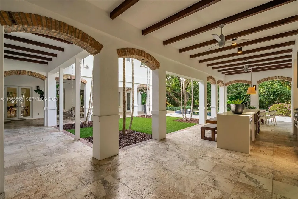 2820 Brickell Ave, Miami, FL 33129