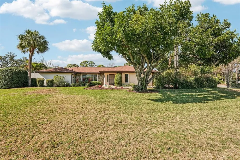 4963 Rutland Gate, Sarasota, FL 34235